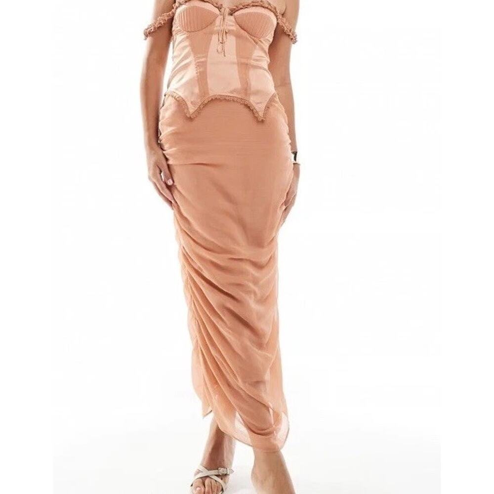 Elegant Peach Strapless Dress